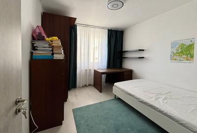 Apartament cu 4 camere semidecomandat în Dristor - 17