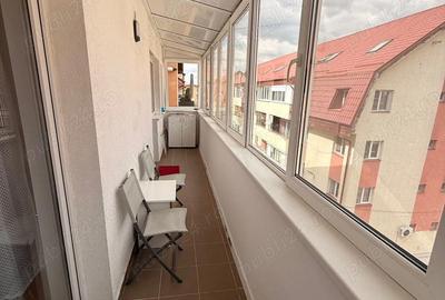 Apartament cu 2 camere semidecomandat în Florești