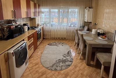 Apartament cu 2 camere decomandat în Buzaului - 5