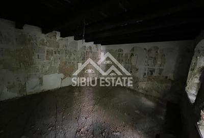 Imobil monument istoric de vanzare ,Strada Targului, Sibiu - 9