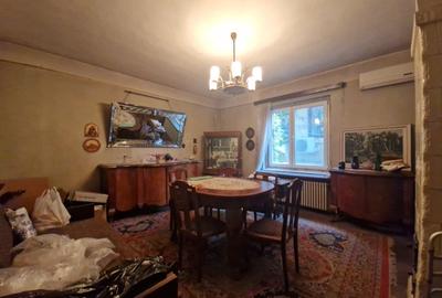 Apartament + garaj - ASE - Curte - 2