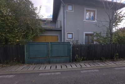 Casa vacanta zona colinara la 5 minute de municipiul Targoviste - 5