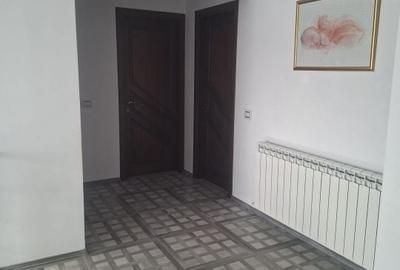 Casă cu 4 camere cu Teren 1000 Mp în Boldești - 18