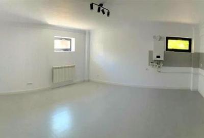 Garsonieră decomandată în Cug - 3