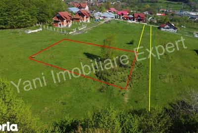 Teren de 1500 mp, în Central