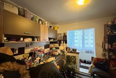 Apartament cu 3 camere decomandat, mobilat în Vasile Aaron - 10