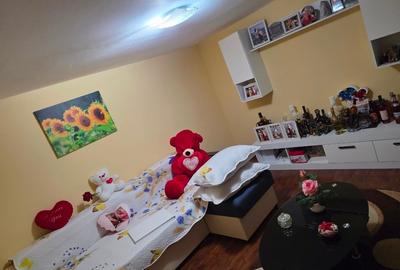 Casă individuală cu 4 camere cu Canalizare în Central - 5