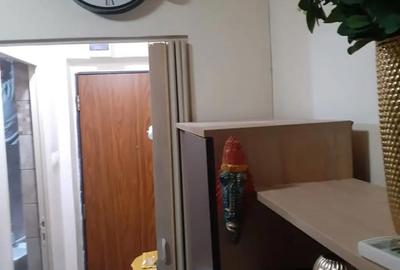 Garsonieră nedecomandată în Central - 4