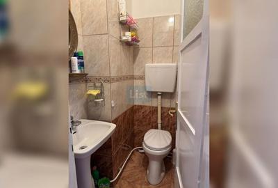 Casă cu 4 camere cu Canalizare în Andrei Mureșanu - 7