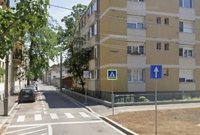 Apartament cu 3 camere semidecomandat în Central - 7
