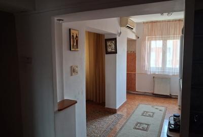 Apartament 3 camere situat in centrul Targu Jiului - 2