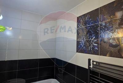Apartament Central cu 4 Camere  in Chisineu-Cris - 9