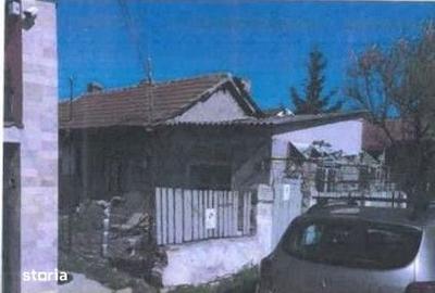 Casă cu 2 camere cu Teren 75 Mp în Coiciu - 1