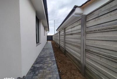 Casă cu 4 camere cu Teren 460 Mp în Tileagd - 13