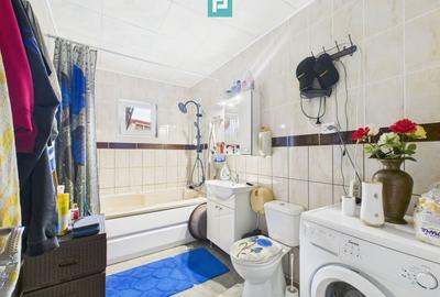 Casă individuală cu 4 camere cu Canalizare în Cenei - 12
