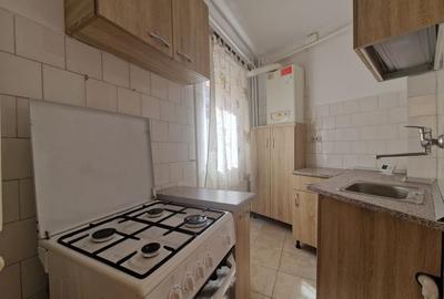 Garsoniera de Inchiriat,  zona Racadau - 9