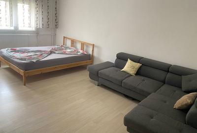Apartament cu 3 camere decomandat în Rogerius - 1