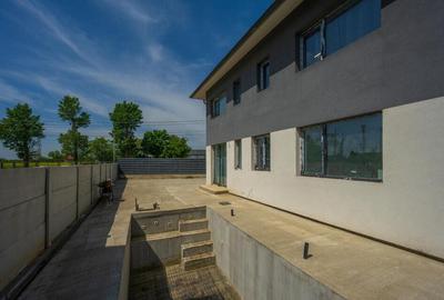 Casa moderna 3 dormitoare,140m2,living generos, loc - 9