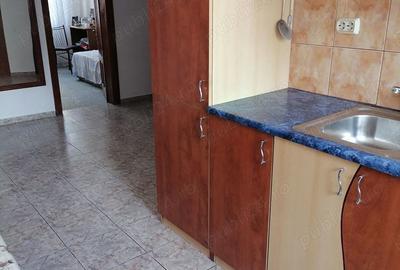 Apartament cu 4 camere decomandat în Central - 2
