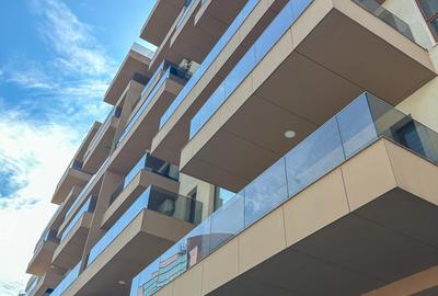 Apartament cu 5 camere decomandat, mobilat în Pipera