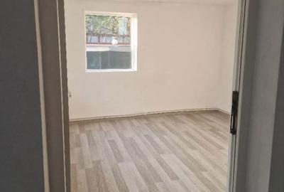 Casă cu 4 camere cu Teren 250 Mp în Exterior Vest - 2