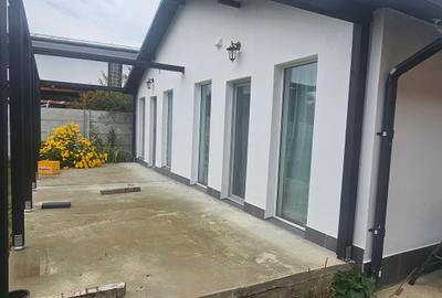 Casa singur curte la pret de apartament Tamasi - 5