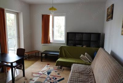 Apartament cu 2 camere decomandat în Central - 2