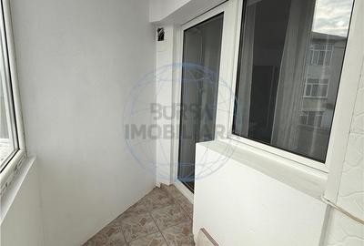Apartament cu 2 camere decomandat în Brăilei - 11