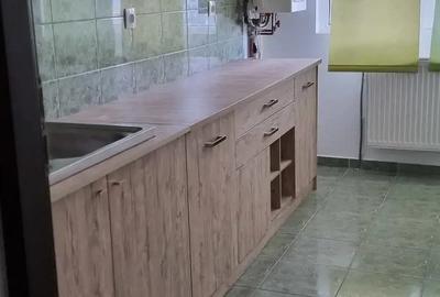 Vand mansarda Trivale Pitesti 75000 - 3