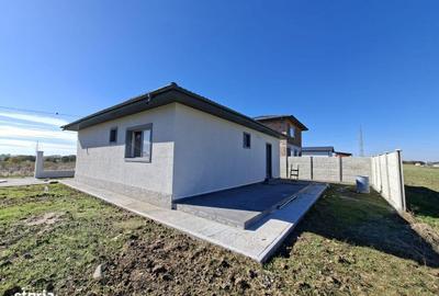 Casă cu 3 camere cu Teren 366 Mp în Berceni - 11