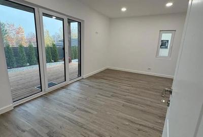 Casă cu 5 camere cu Teren 300 Mp în Nord - 2