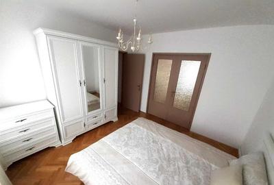 Apartament cu 3 camere decomandat, mobilat în Andrei Mureșanu - 4