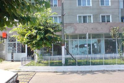 Spațiu comercial, de 510 mp, în Central - 7