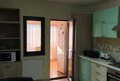 Casă cu 4 camere cu Teren 667 Mp în Bănești - 1