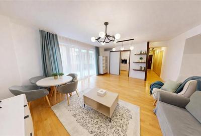 Apartament cu 4 camere decomandat, mobilat în Central