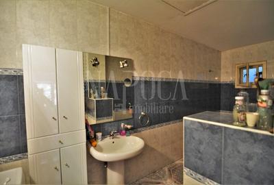 Casă individuală cu 10 camere cu Canalizare în Central - 14