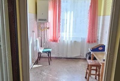 Apartament cu 2 camere semidecomandat în Central - 2