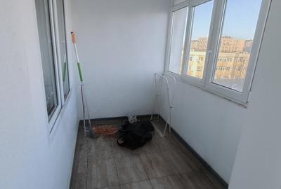 Gorjului, Uverturii, 4 camere, bloc 1981 reabilitat, centrala proprie - 2