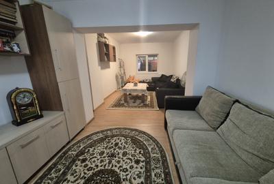 Casă cu 4 camere cu Canalizare în Central - 3