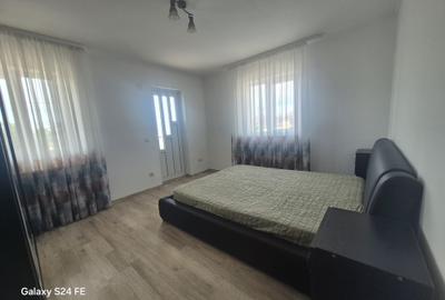 Duplex cu 3 camere cu Canalizare în Ultracentral - 3