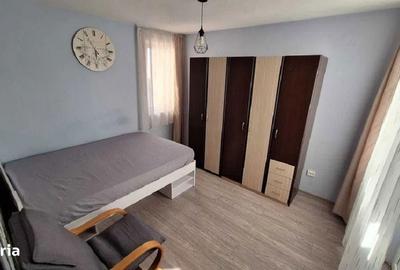 Apartament cu 3 camere decomandat în Podu Roș - 2