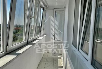 Apartament cu trei camere decomandat Bd. Cetatii - 7