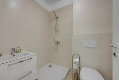 Vedere Unica Catre Lac - Prima Inchiriere - 1