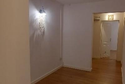 Inchiriez apartament 3 camere, complet renovat in 2022, mobilat partial - 14