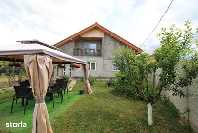 Casă cu 5 camere cu Teren 1413 Mp în Central - 6