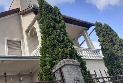 Casă cu 6 camere cu Teren 511 Mp în Central - 8