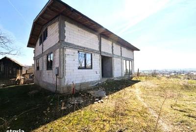 Casă cu 5 camere cu Teren 1490 Mp în Curtișoara - 3