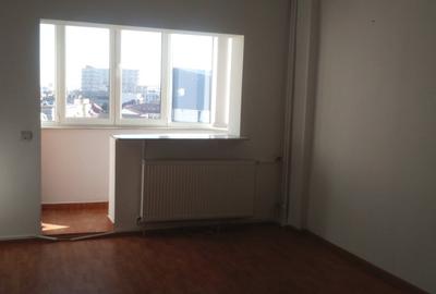Apartament cu 2 camere semidecomandat în Moșilor - 1