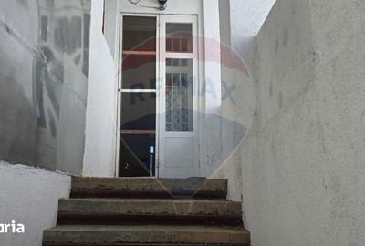 Casă cu 5 camere cu Teren 322 Mp în Central - 5