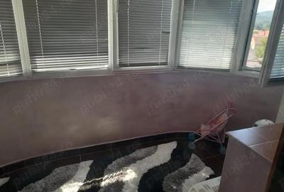 Apartament cu 2 camere decomandat în Central - 4